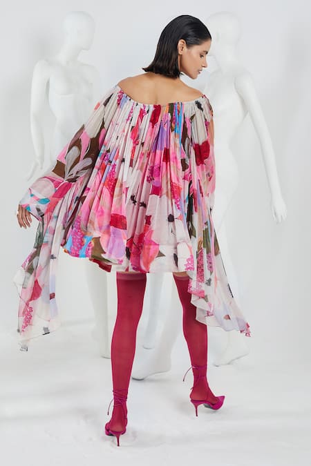 She'll Floral Printed Cape Sleeve Dress 