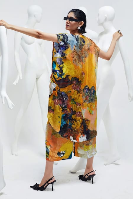 Shop She'll Yellow Crepe, Chiffon, Chanderi Collared, Abstract Print Shirt And Pant Set at Aza Fashions Shop_She'll_Yellow Crepe, Chiffon, Chanderi Collared, Abstract Print Shirt And Pant Set _at_Aza_Fashions
