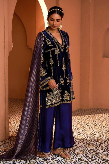 Buy_Shalkii_Blue Silk, Cotton, Tissue Cut Work, Pearls, Zardozi Embroidered Kurta Set 