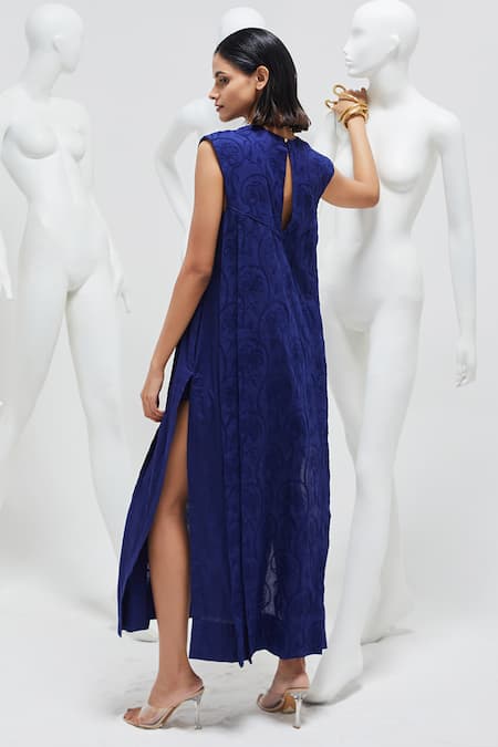 Shop She'll Blue Cotton, Poplin Embroidery Round Neck Indigo Tonal Layered Dress at Aza Fashions Shop_She'll_Blue Cotton, Poplin Embroidery Round Neck Indigo Tonal Layered Dress _at_Aza_Fashions