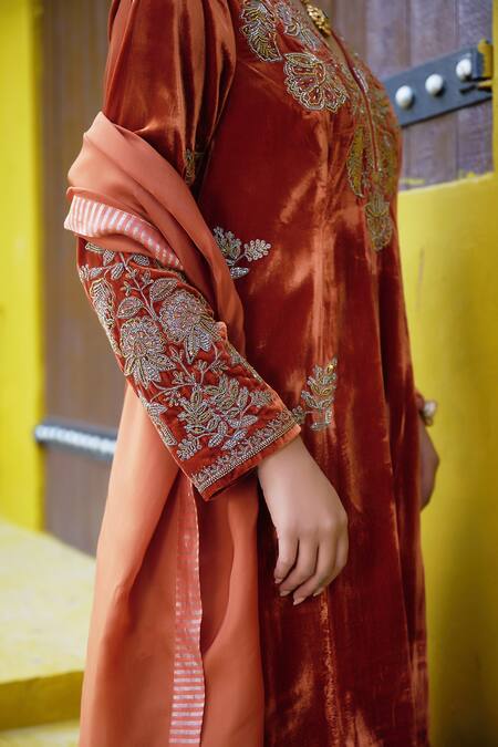 Shop_Shalkii_Orange Velvet, Cotton, Silk Cut Work, Sequins, Zari Embroidered Kurta Set _Online_at_Aza_Fashions