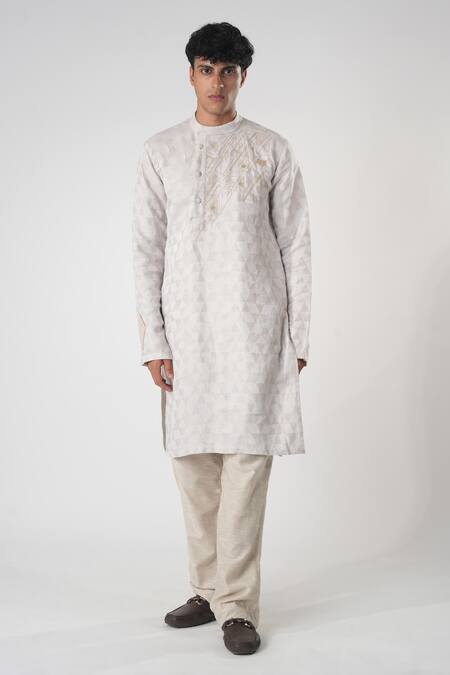 Orthodox_Pink Hemp Embroidery Triangle Print Kurta _Online_at_Aza_Fashions