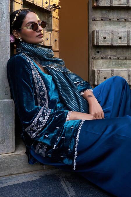 Shalkii_Blue Velvet, Cotton, Tissue Cut Work, Zari, Zardozi Embroidered Kurta Set _at_Aza_Fashions