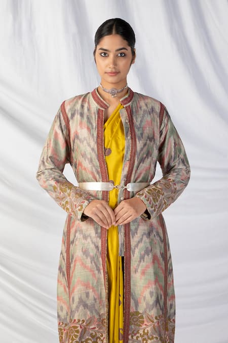 Buy Latha Puttanna Pink Silk Embroidery Mandarin Collar Ikkat Wave Handwoven Jacket Online at Aza Fashions Buy_Latha Puttanna_Pink Silk Embroidery Mandarin Collar Ikkat Wave Handwoven Jacket _Online_at_Aza_Fashions