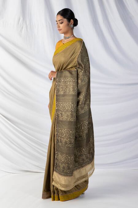 Latha Puttanna_Gold Tussar, Wool Embroidery Round Neck Gandberunda Temple Border Saree Set_Online_at_Aza_Fashions