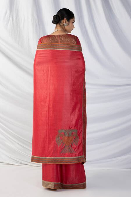 Shop Latha Puttanna Pink Tussar, Wool Embroidery Round Neck Temple Woven Border Saree And Blouse at Aza Fashions Shop_Latha Puttanna_Pink Tussar, Wool Embroidery Round Neck Temple Woven Border Saree And Blouse_at_Aza_Fashions