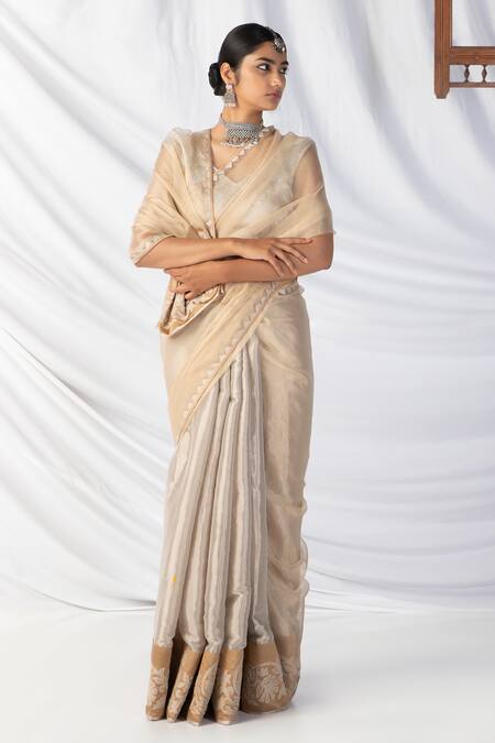 Shop_Latha Puttanna_Gold Silk Organza, Kota Doria Pearls, Paisley Bloom Applique Border Saree Set_Online_at_Aza_Fashions