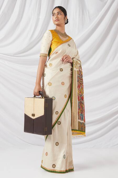 Latha Puttanna_White Silk Applique, Embroidery, Zari Scoop Kalamkari Print And Woven Saree Set_Online_at_Aza_Fashions