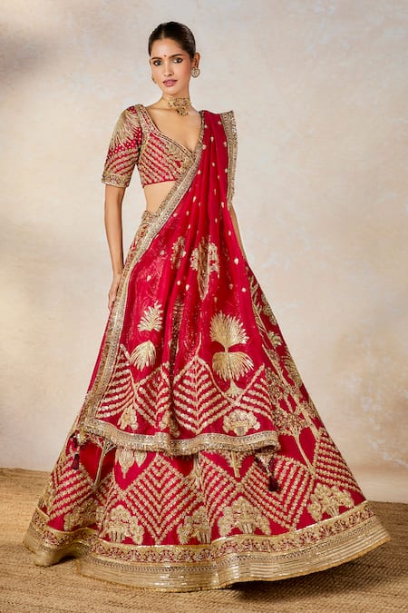 Masaba_Red , Organza Diamonds V-neck The Aalu Bukhara Bridal Lehenga Set _Online_at_Aza_Fashions