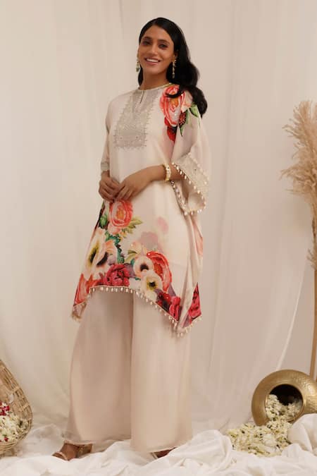 Surkh Syahi Gul Dasta Print Peach Kurta Palazzo Set 