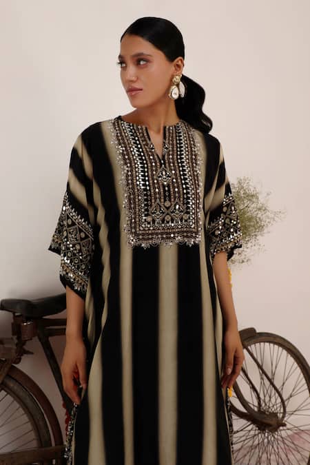 Surkh Syahi_Beige Crepe Mirrors, Sequins Split V-neck And Black Striped Floret Kaftan Set _Online_at_Aza_Fashions