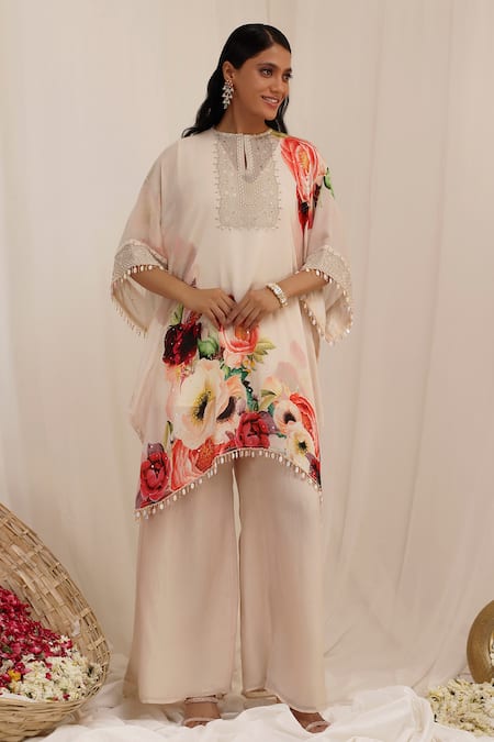 Surkh Syahi Peach Chiffon Beads Keyhole Neck Gul Dasta Print Kurta Palazzo Set 