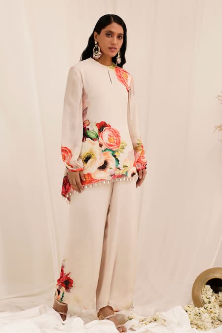 Surkh Syahi_Peach Chiffon Beads Collared Gul Dasta Print Tunic And Palazzo Set _Online_at_Aza_Fashions