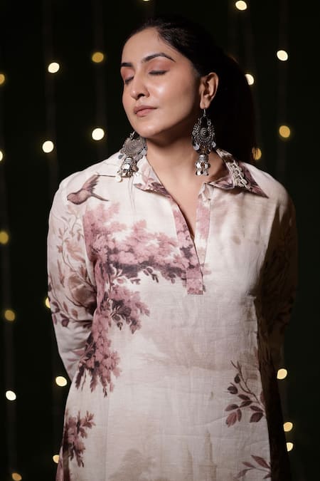 Shop_Surkh Syahi_Pink Linen Tassels Collared Floral Print Kurta Palazzo Set _at_Aza_Fashions