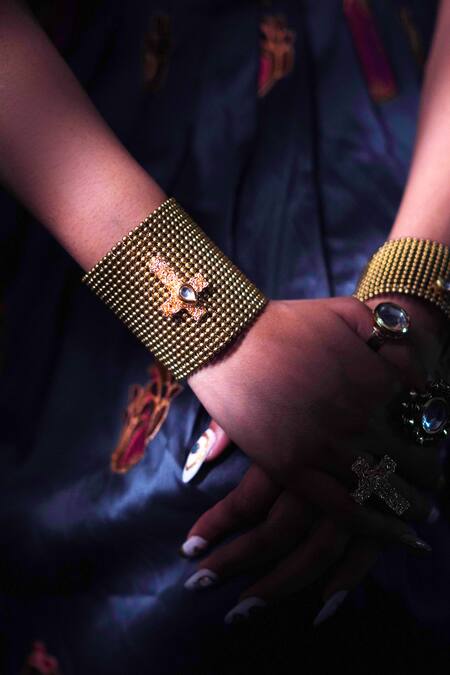 Shop_Rejuvenate Jewels_Gold Plated Stones Kundan Mesh Cross Bracelet _Online_at_Aza_Fashions