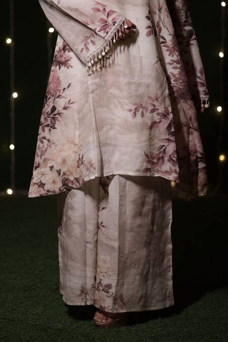 Surkh Syahi_Pink Linen Tassels Collared Floral Print Kurta Palazzo Set _at_Aza_Fashions