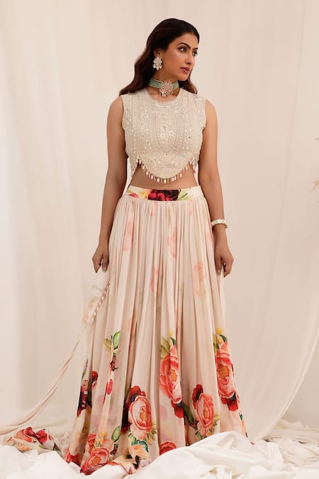 Surkh Syahi_Beige Chiffon Beads, Embroidery Round Neck Gul Dasta Print Peach Lehenga Set _Online_at_Aza_Fashions