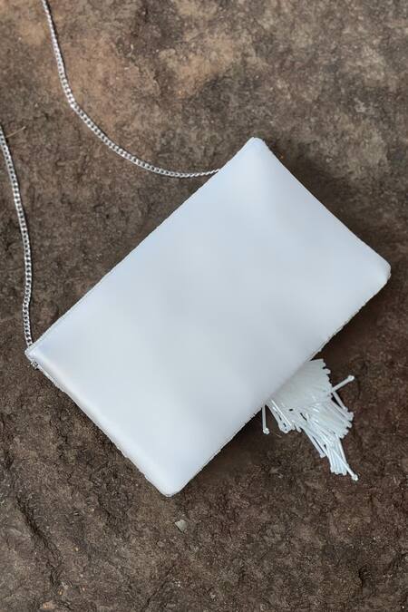 Shop Bhavna Kumar White Pearls Embellished Scalloped Clutch at Aza Fashions Shop_Bhavna Kumar_White Pearls Embellished Scalloped Clutch_at_Aza_Fashions