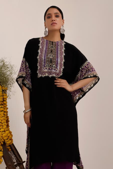 Buy_Surkh Syahi_Black Crepe Mirrors Collared And Purple Flora Kaftan Set _Online_at_Aza_Fashions