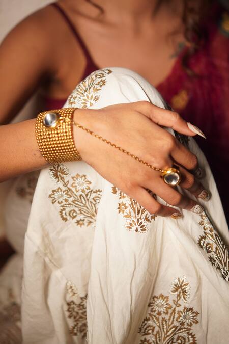 Rejuvenate Jewels_Gold Plated Stones Mesh Kundan Haathpan _Online_at_Aza_Fashions