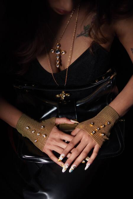 Shop_Rejuvenate Jewels_Gold Embroidery Kundan Embellished Mesh Gloves Set _Online_at_Aza_Fashions