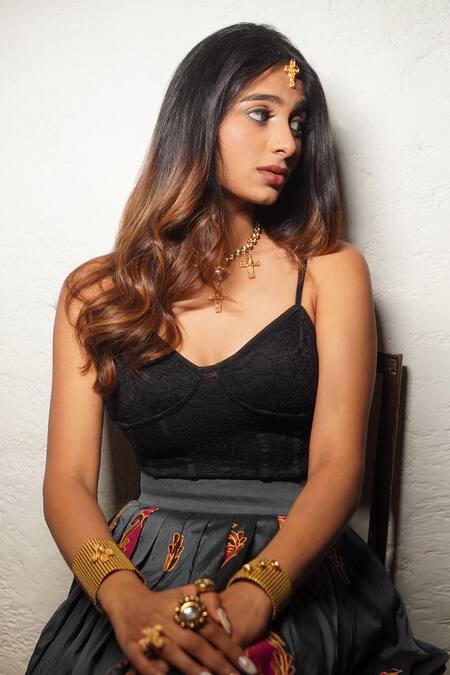 Rejuvenate Jewels Kundan Ghungroo Embellished Designer Ring 