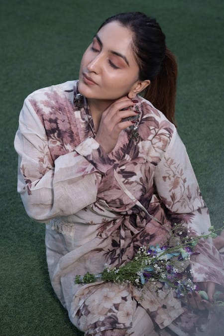 Surkh Syahi_Pink Linen Embroidery Collared Floral Print Blazer Palazzo Set _Online_at_Aza_Fashions