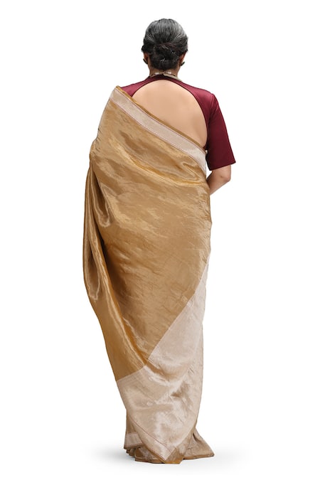 Shop Mimamsaa Gold Silk, Satin Embroidery V-neck Bronze Scallop Woven Border Saree Set at Aza Fashions Shop_Mimamsaa_Gold Silk, Satin Embroidery V-neck Bronze Scallop Woven Border Saree Set _at_Aza_Fashions