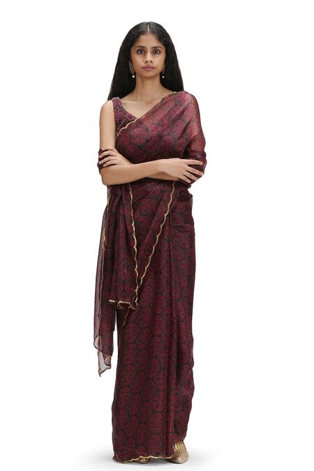 Buy Mimamsaa Pink Velvet, Organza Embroidery, Sequins Polo Floral Printed Saree With Blouse Online at Aza Fashions Buy_Mimamsaa_Pink Velvet, Organza Embroidery, Sequins Polo Floral Printed Saree With Blouse _Online_at_Aza_Fashions