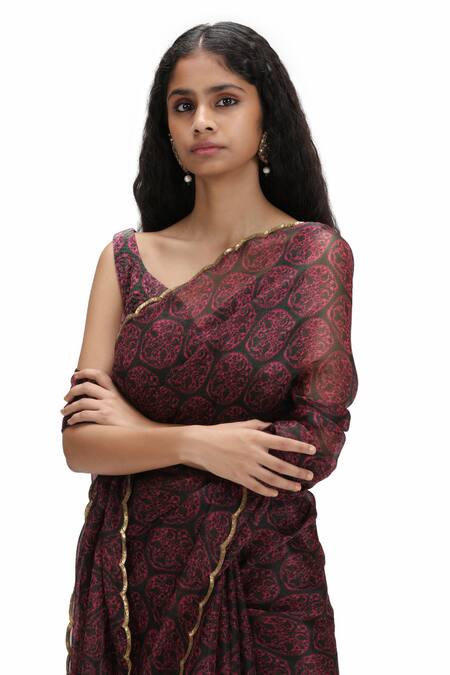 Mimamsaa Pink Velvet, Organza Embroidery, Sequins Polo Floral Printed Saree With Blouse at Aza Fashions Mimamsaa_Pink Velvet, Organza Embroidery, Sequins Polo Floral Printed Saree With Blouse _at_Aza_Fashions