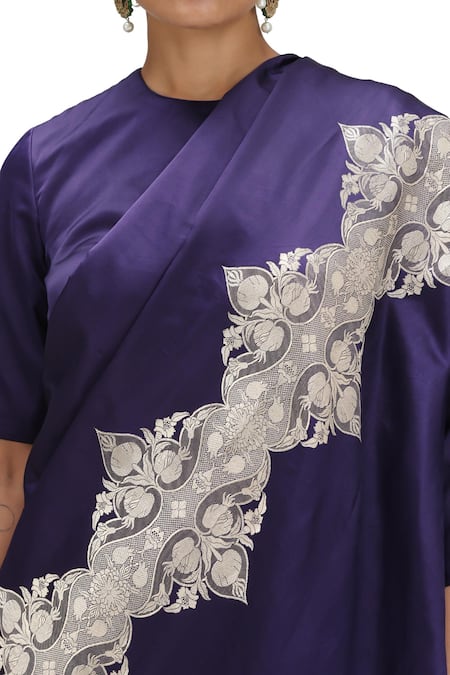 Buy_Mimamsaa_Blue Satin, Silk Cut Work, Embroidery Round Neck Vine Woven Saree With Blouse _Online_at_Aza_Fashions