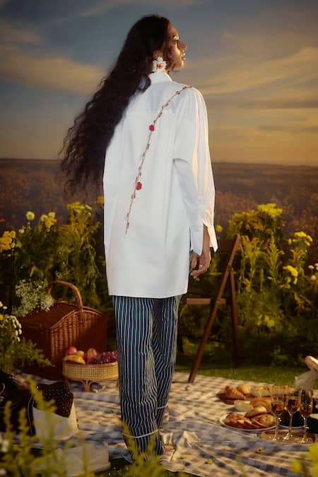 Nirmooha Floral Applique White Shirt 