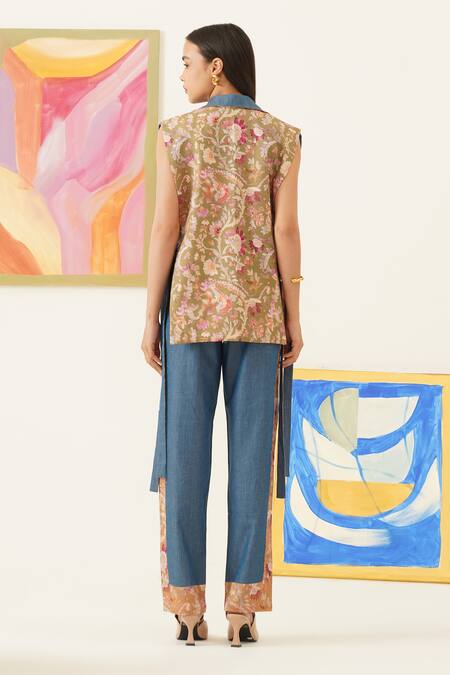 Sunandini Floral Vine Printed Reversible Vest Set 