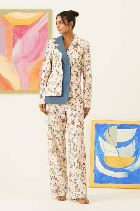 Sunandini_White Viscose, Wool Embroidery Floral Print Blazer And Pant Set _at_Aza_Fashions