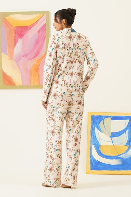 Sunandini Floral Print Blazer & Pant Set 