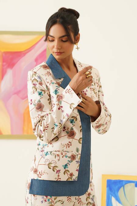 Sunandini_White Viscose, Wool Embroidery Floral Print Semi Double Breasted Blazer _at_Aza_Fashions
