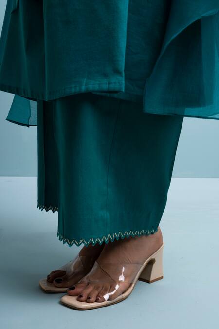 Buy_The White Tree Studio_Blue Chanderi, Cotton Embroidery Round Neck Teal Floral Kurta Set 