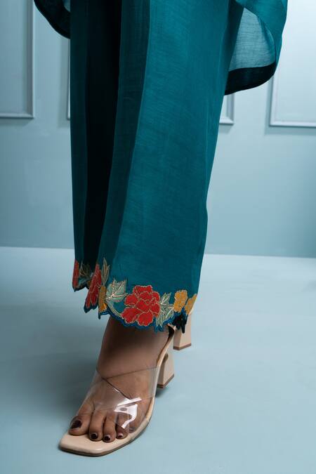 Buy_The White Tree Studio_Blue Chanderi, Cotton Embroidery Collared Badla Asymmetric Tunic Set 