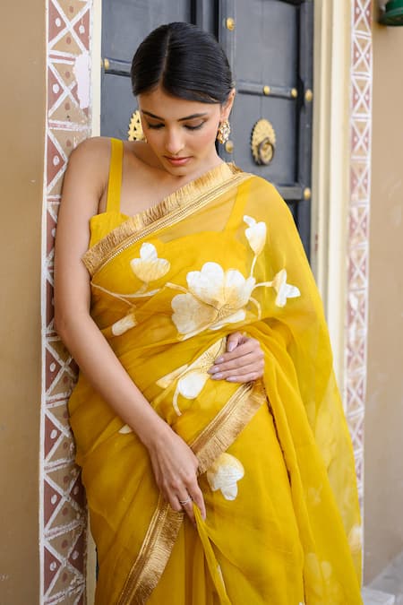 Mangalmay By Aastha Yellow Organza, Modal Embroidery Hand Painted Saree With Blouse Piece Online at Aza Fashions Mangalmay By Aastha_Yellow Organza, Modal Embroidery Hand Painted Saree With Blouse Piece _Online_at_Aza_Fashions