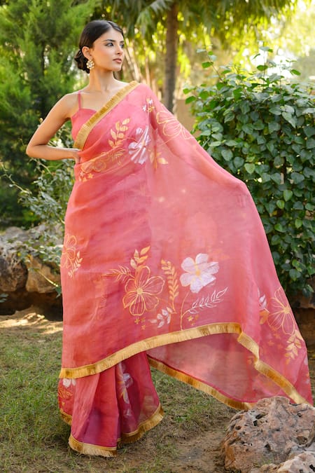 Buy_Mangalmay By Aastha_Pink Organza, Modal Embroidery Round Leaf Handpainted Saree With Blouse Piece _Online_at_Aza_Fashions