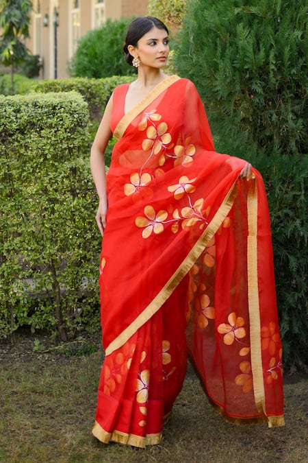 Buy_Mangalmay By Aastha_Red Organza, Modal Embroidery Round Neck Hand Painted Saree With Blouse Piece _Online_at_Aza_Fashions