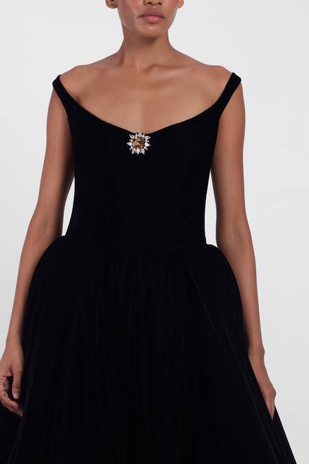 Gauri & Nainika Black Velvet Brooches Off-shoulder Off Dress Online at Aza Fashions Gauri & Nainika_Black Velvet Brooches Off-shoulder Off Dress _Online_at_Aza_Fashions
