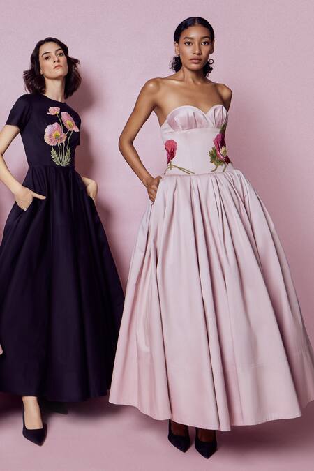 Gauri & Nainika Purple Cotton Embroidery Sweetheart Neck Botanical Maxi Dress at Aza Fashions Gauri & Nainika_Purple Cotton Embroidery Sweetheart Neck Botanical Maxi Dress _at_Aza_Fashions