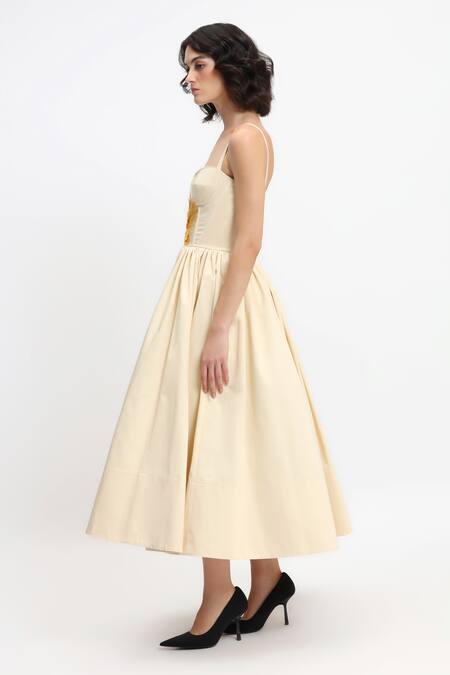 Gauri & Nainika Cream Cotton Embroidery Sweetheart Neck Flower Hand Midi Dress Online at Aza Fashions Gauri & Nainika_Cream Cotton Embroidery Sweetheart Neck Flower Hand Midi Dress _Online_at_Aza_Fashions