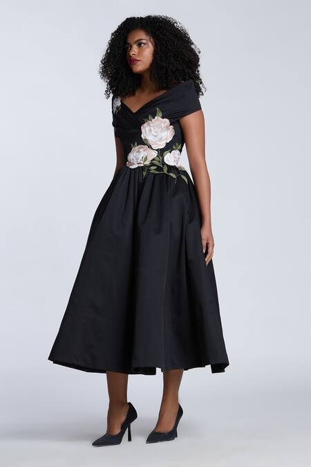 Shop Gauri & Nainika Black Cotton Embroidery V-neck Botanical Midi Dress Online at Aza Fashions Shop_Gauri & Nainika_Black Cotton Embroidery V-neck Botanical Midi Dress _Online_at_Aza_Fashions