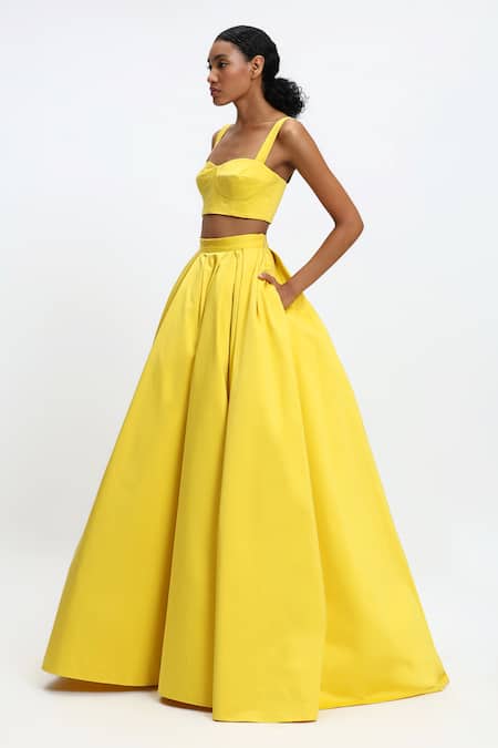 Shop Gauri & Nainika Yellow Cotton Sweetheart Neck Corseted Bustier Top at Aza Fashions Shop_Gauri & Nainika_Yellow Cotton Sweetheart Neck Corseted Bustier Top _at_Aza_Fashions