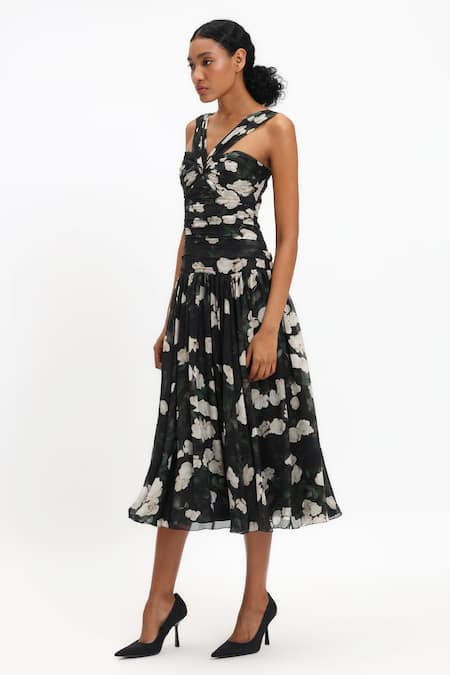 Buy_Gauri & Nainika_Black Chiffon V-neck Floral Drop Waisted Midi Dress _Online_at_Aza_Fashions