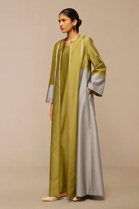 Ampm Green Chanderi Embroidery Round Neck Tea And Grey Jacket at Aza Fashions Ampm_Green Chanderi Embroidery Round Neck Tea And Grey Jacket_at_Aza_Fashions