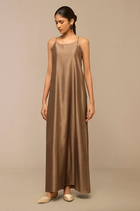 Buy Ampm Brown Chanderi Embroidery Mandarin Collar Resham Jacket With Belt Online at Aza Fashions Buy_Ampm_Brown Chanderi Embroidery Mandarin Collar Resham Jacket With Belt _Online_at_Aza_Fashions