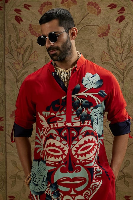 Sva By Sonam & Paras Modi_Red Crepe Tribal Mask Print Short Kurta_Online_at_Aza_Fashions